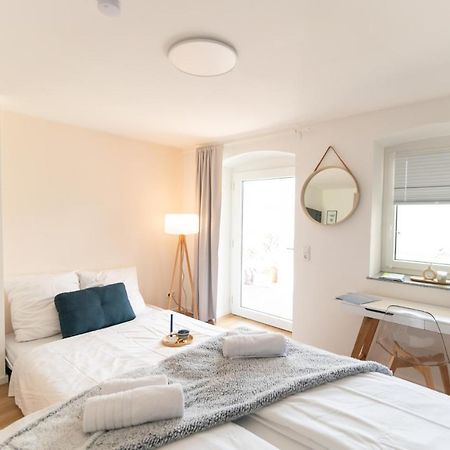פולדה Peter Apartments - Apartment Mit Eigenem Eingang I 30Qm I Zentrale Lage I Bad I Kueche I Terrasse I Tv מראה חיצוני תמונה