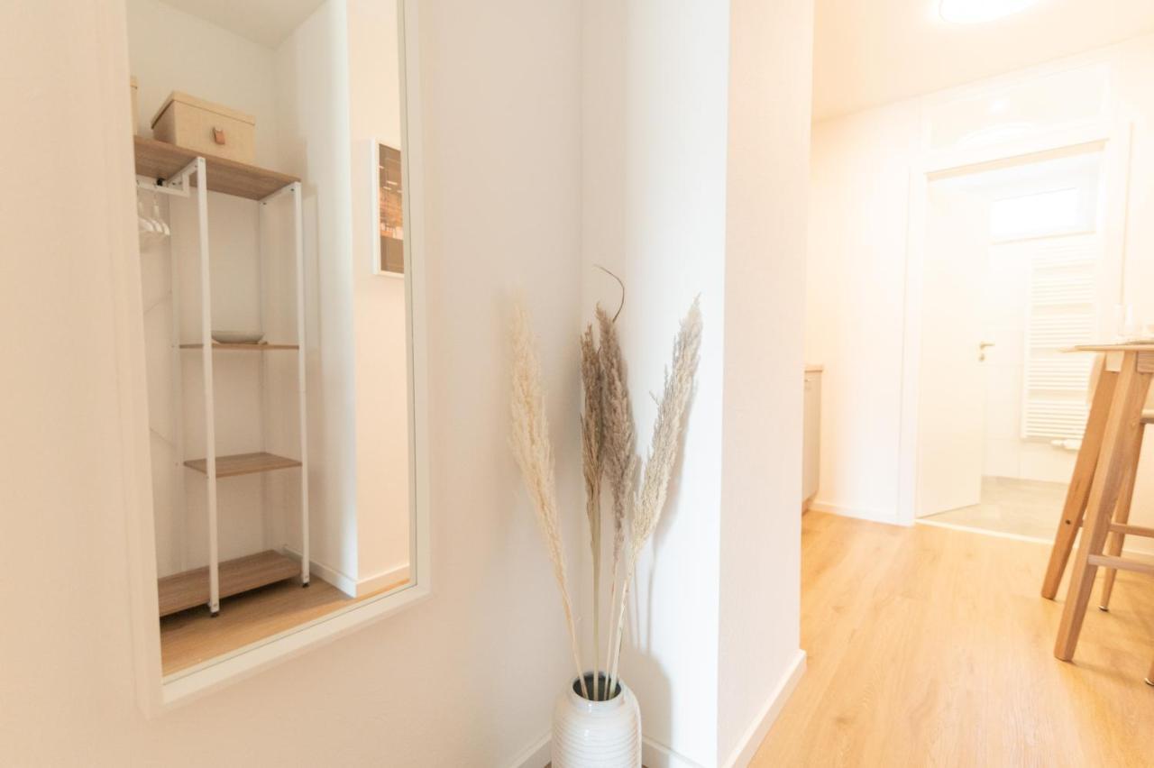 פולדה Peter Apartments - Apartment Mit Eigenem Eingang I 30Qm I Zentrale Lage I Bad I Kueche I Terrasse I Tv מראה חיצוני תמונה