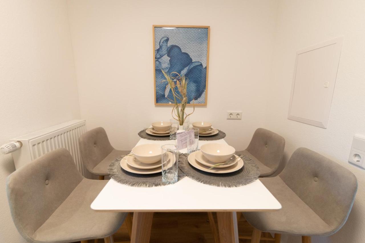 פולדה Peter Apartments - Apartment Mit Eigenem Eingang I 30Qm I Zentrale Lage I Bad I Kueche I Terrasse I Tv מראה חיצוני תמונה